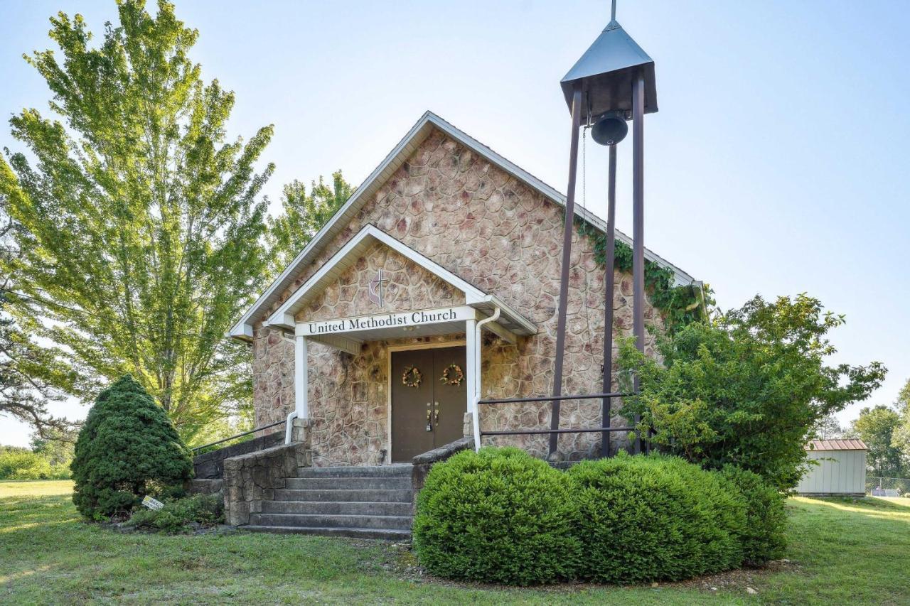 Omaha Old Church Retreat With Fire Pit And Air Hockey! מראה חיצוני תמונה